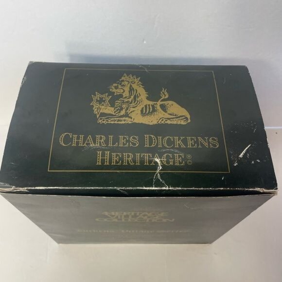 Charles Dickens Village Series Crown & Cricket Inn First Edtn 1992 Department 56 - Picture 10 of 12